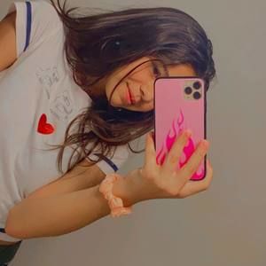 Meet your Posher, Mariafernanda